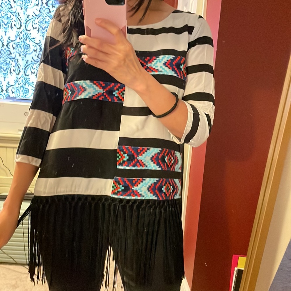 Anthropologie Floreat Fringed Latitudes Top View 3